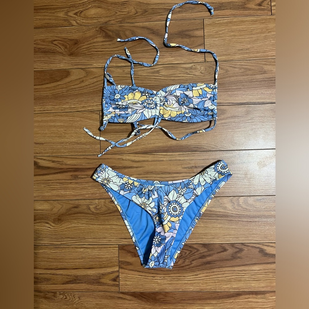 VYB Retro Floral Bikini Top sz S, Bottom sz M
